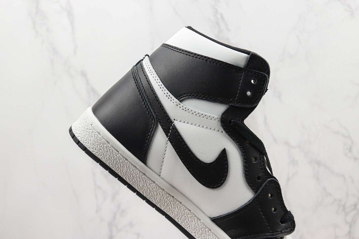 Air Jordan 1 High '85