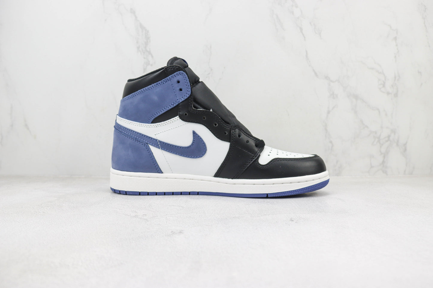 Air Jordan 1 High Blue Moon