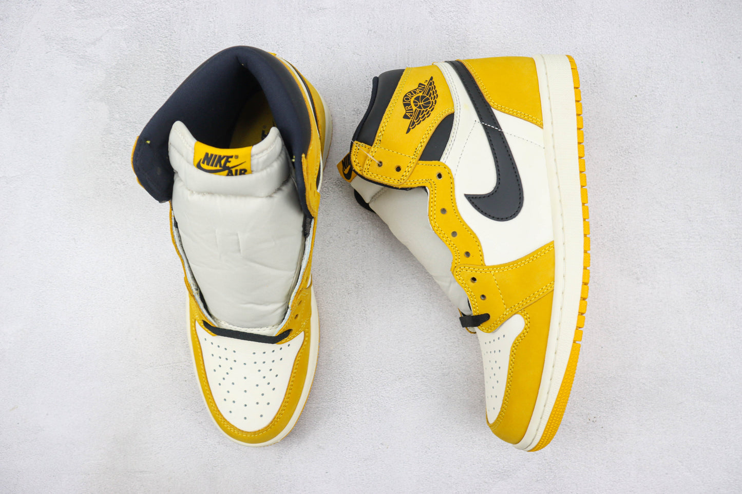 Air Jordan 1 High Yellow Ochre