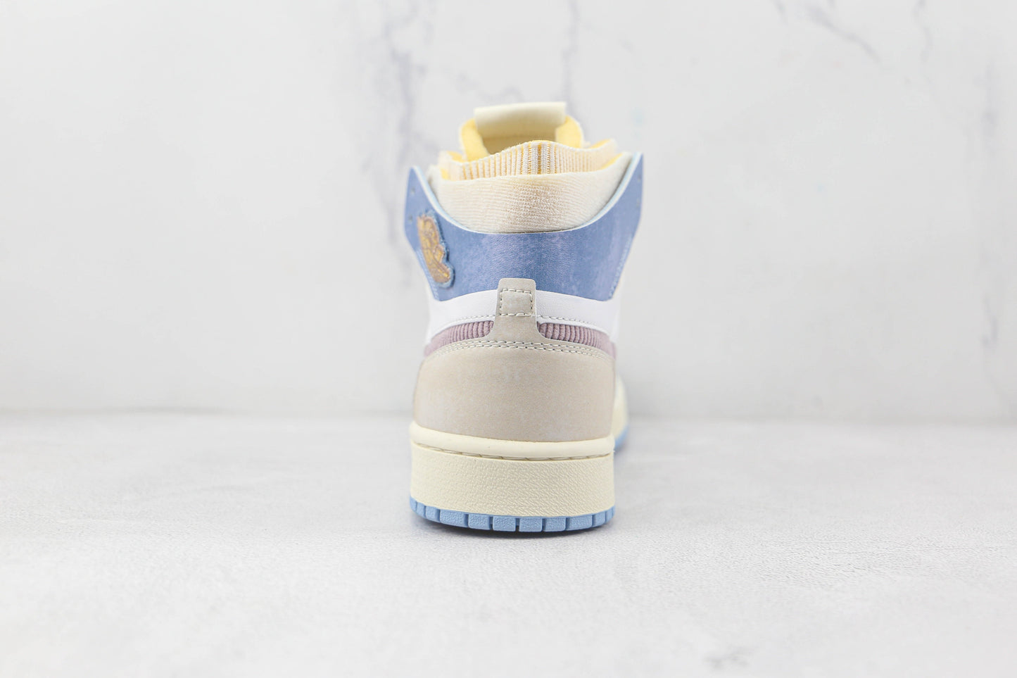 Air Jordan 1 High Zoom Pink Oxford