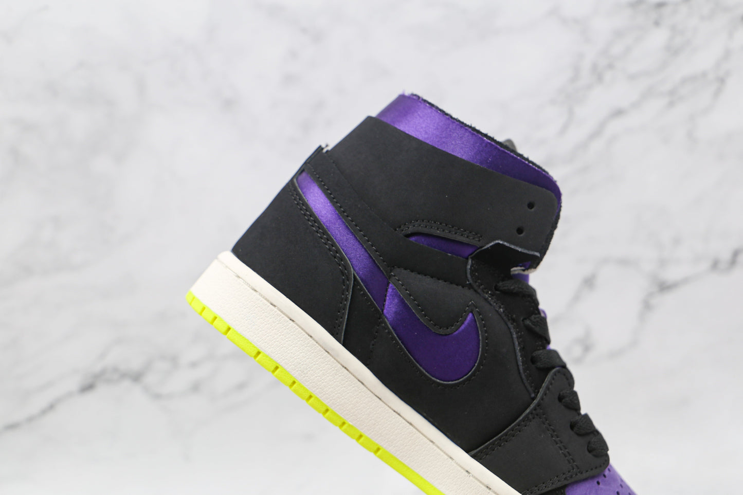 Air Jordan 1 High Zoom Plum Purple