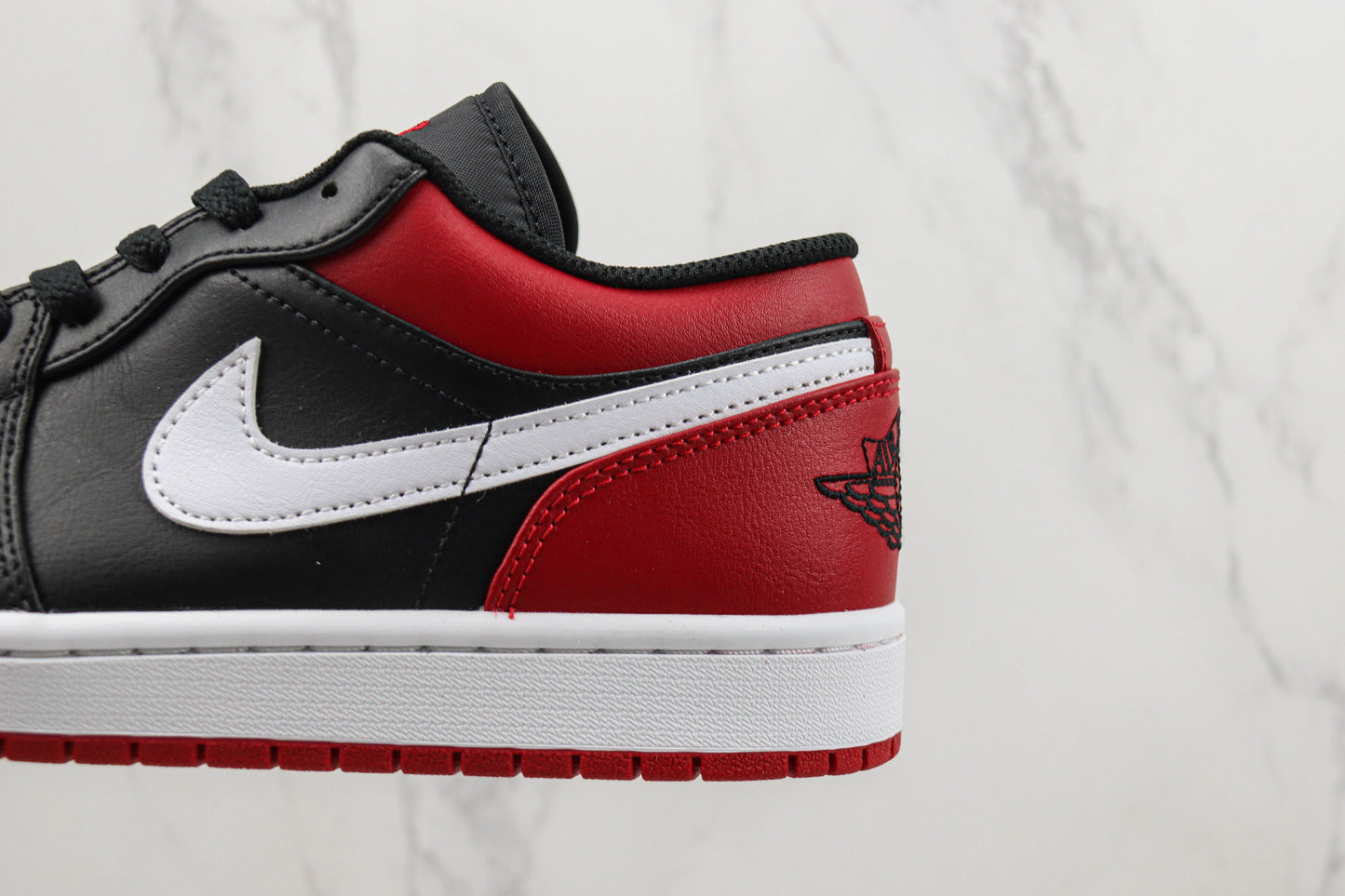 Air Jordan 1 Low Alternate Bred Toe