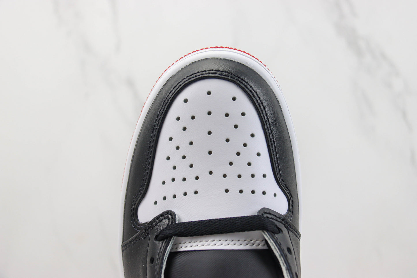 Air Jordan 1 Low Black Toe