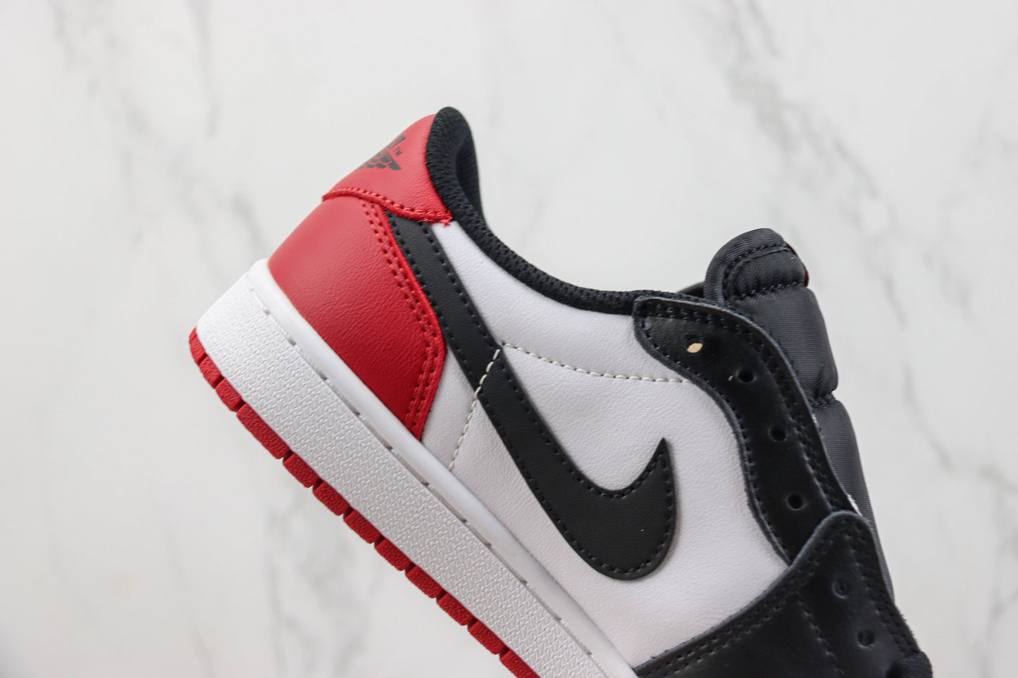 Air Jordan 1 Low Black Toe