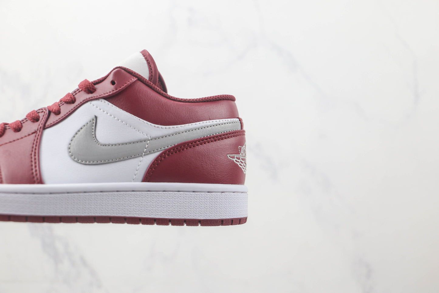 Air Jordan 1 Low Bordeaux