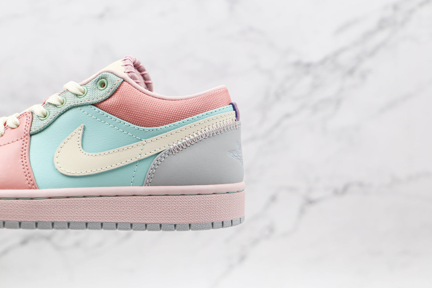 Air Jordan 1 Low Easter Pastel