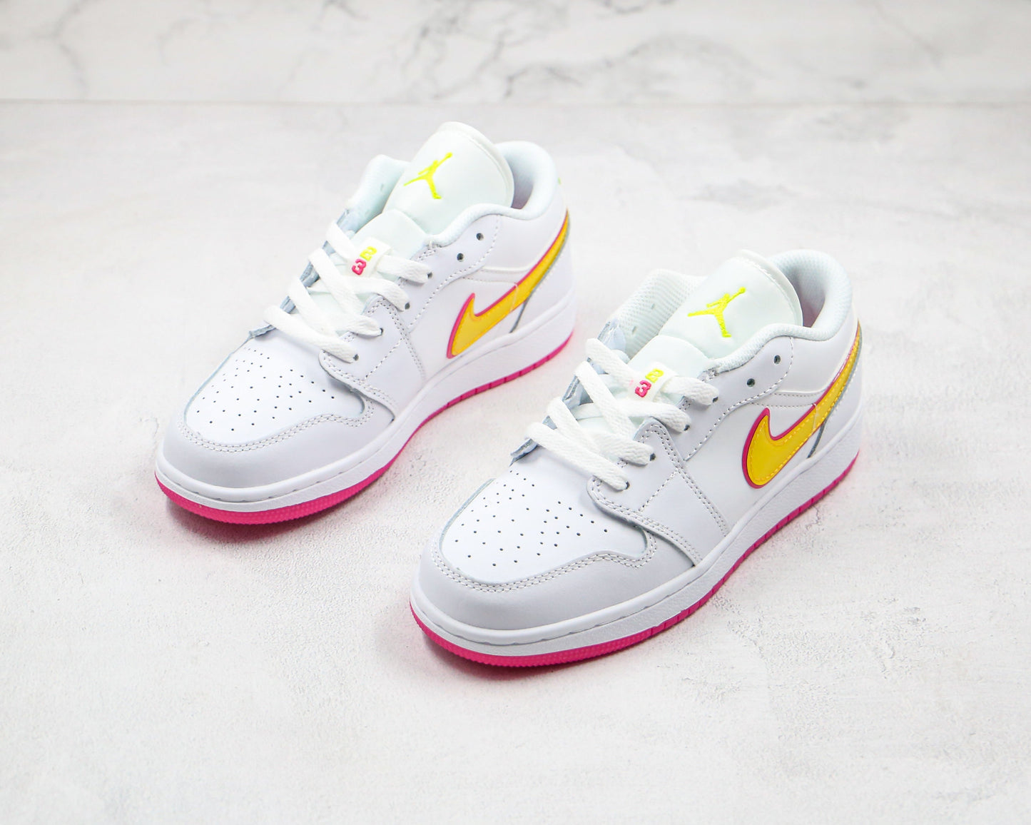 Air Jordan 1 Low Edge Glow