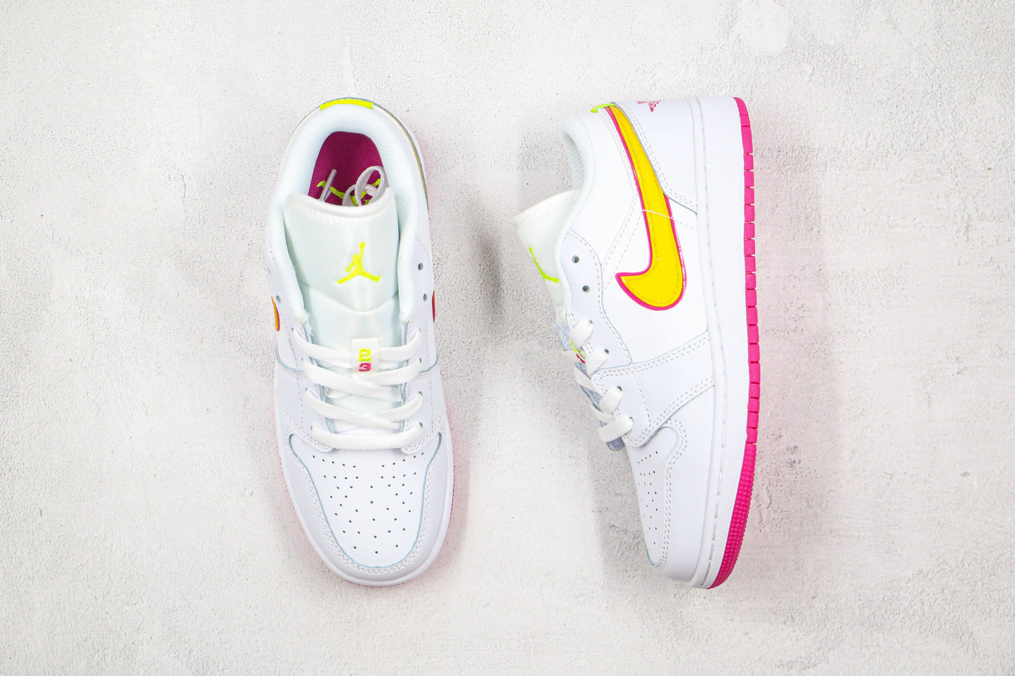 Air Jordan 1 Low Edge Glow