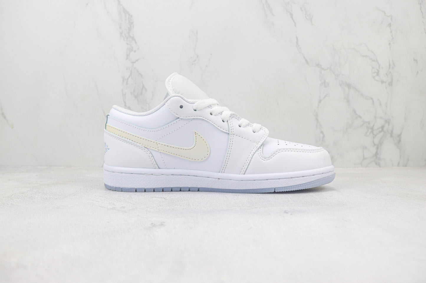 Air Jordan 1 Low Glitter Swoosh