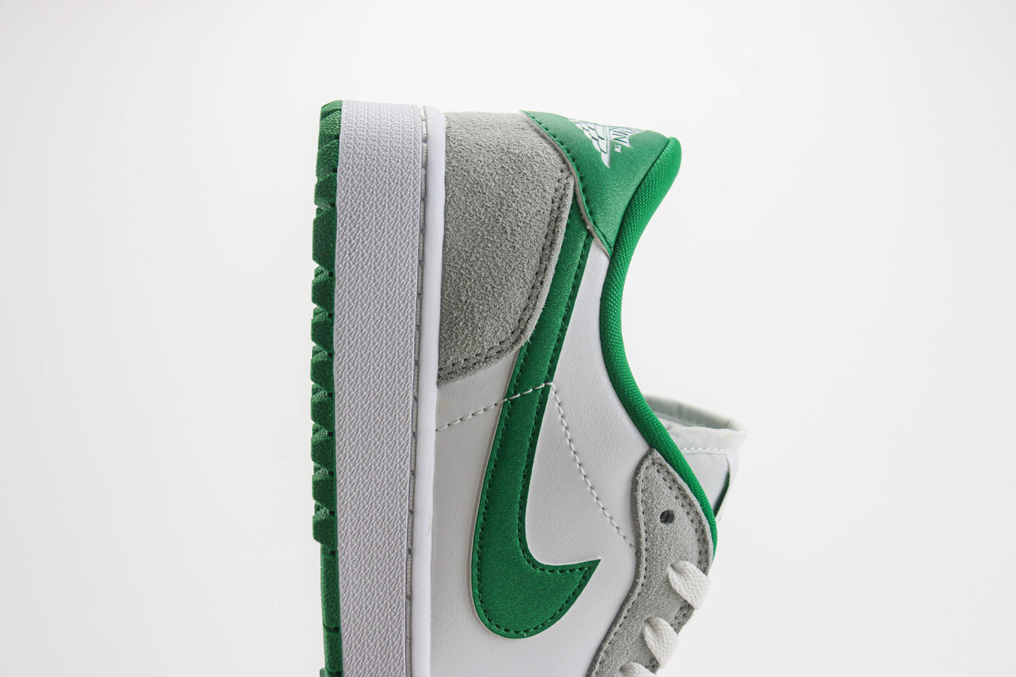 Air Jordan 1 Low Golf Pine Green