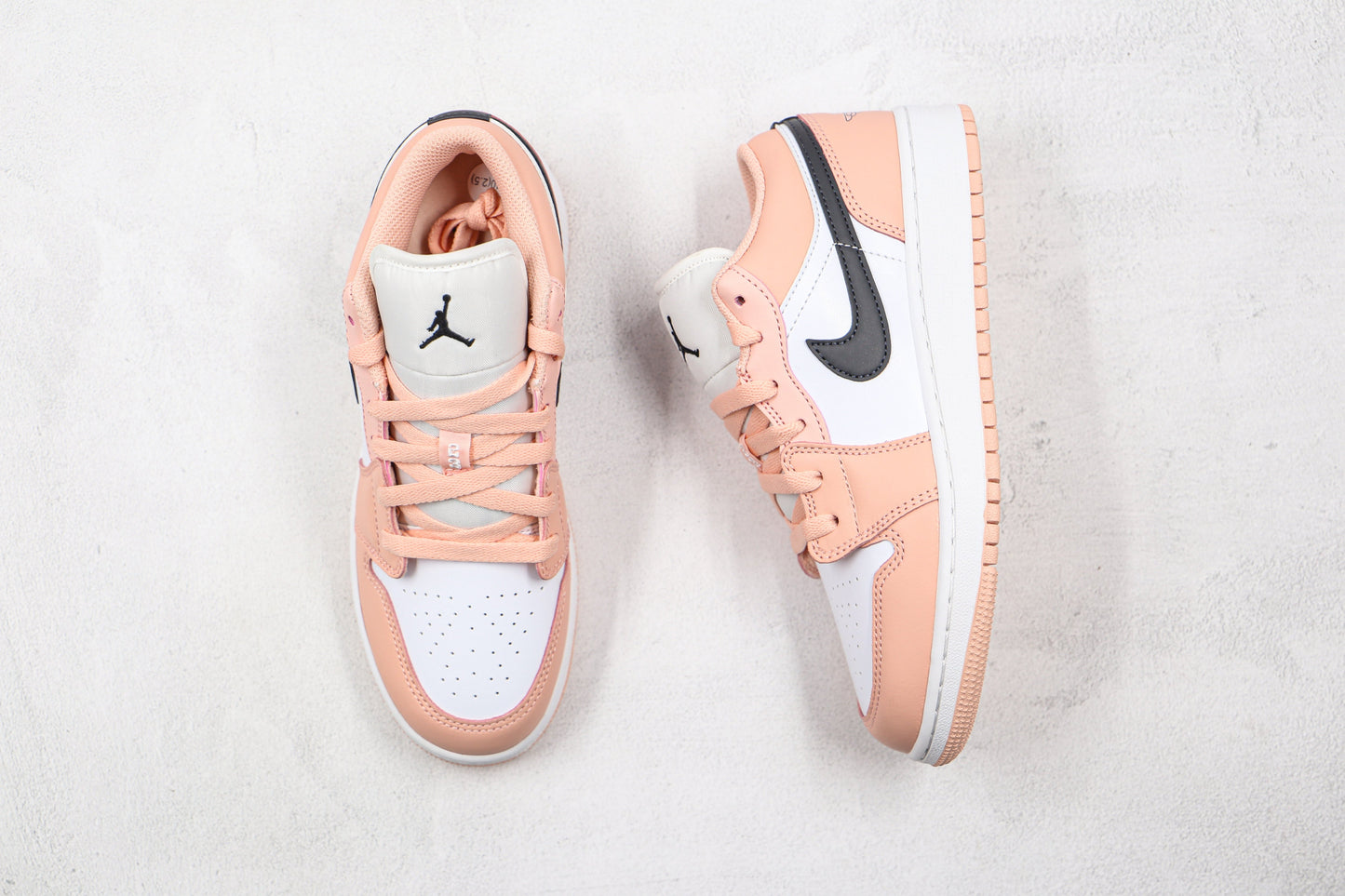Air Jordan 1 Low Light Arctic Pink