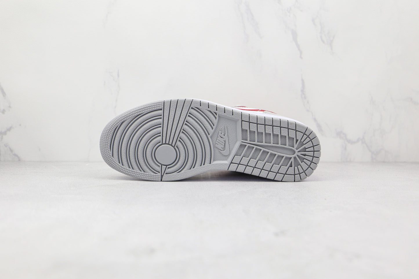 Air Jordan 1 Low Light Smoke Grey Gym Red