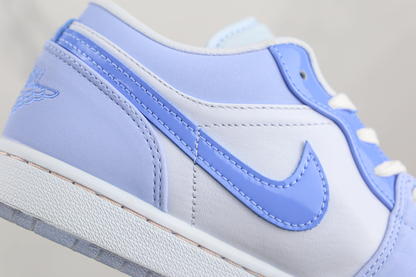 Air Jordan 1 Low Mighty Swooshers Blue
