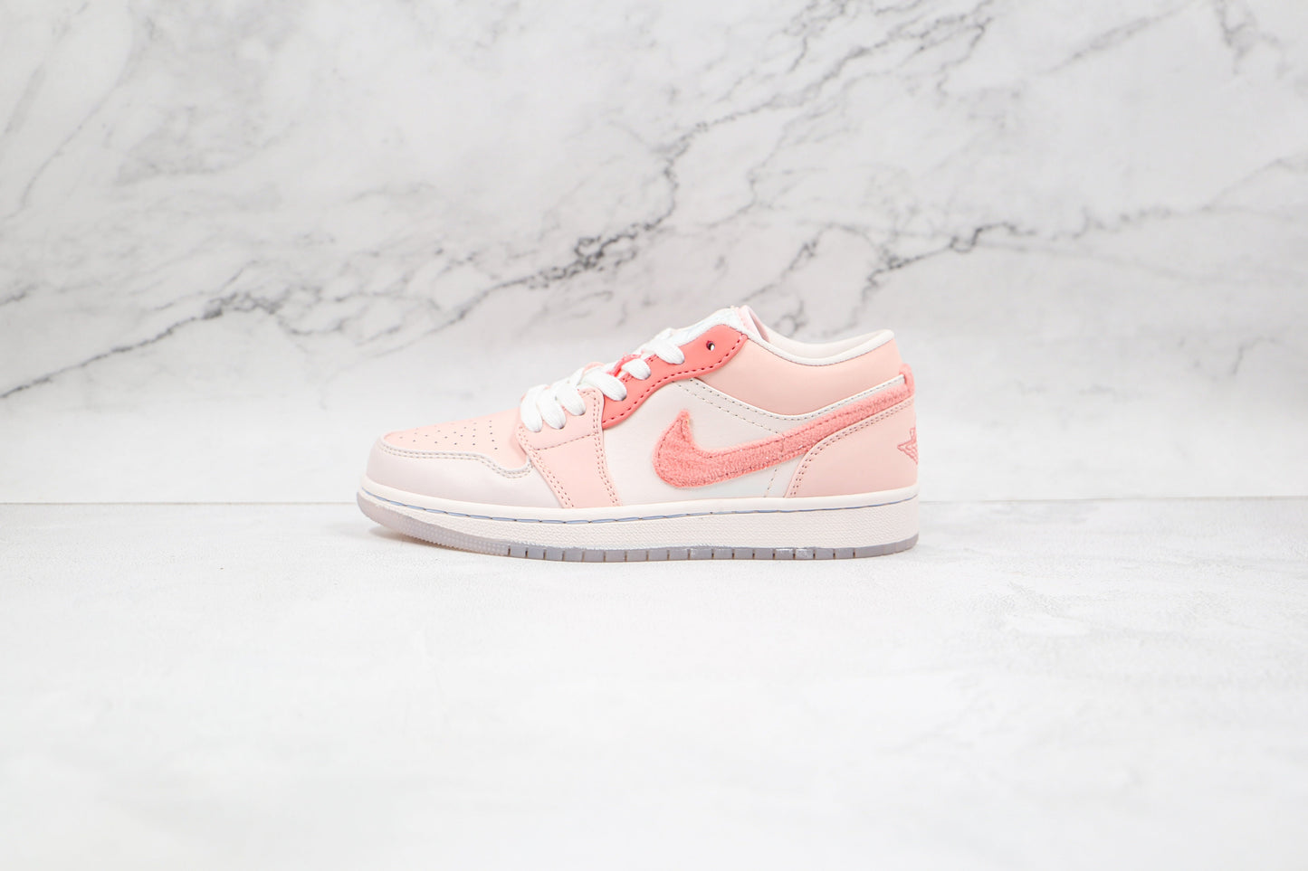 Air Jordan 1 Low Mighty Swooshers Pink