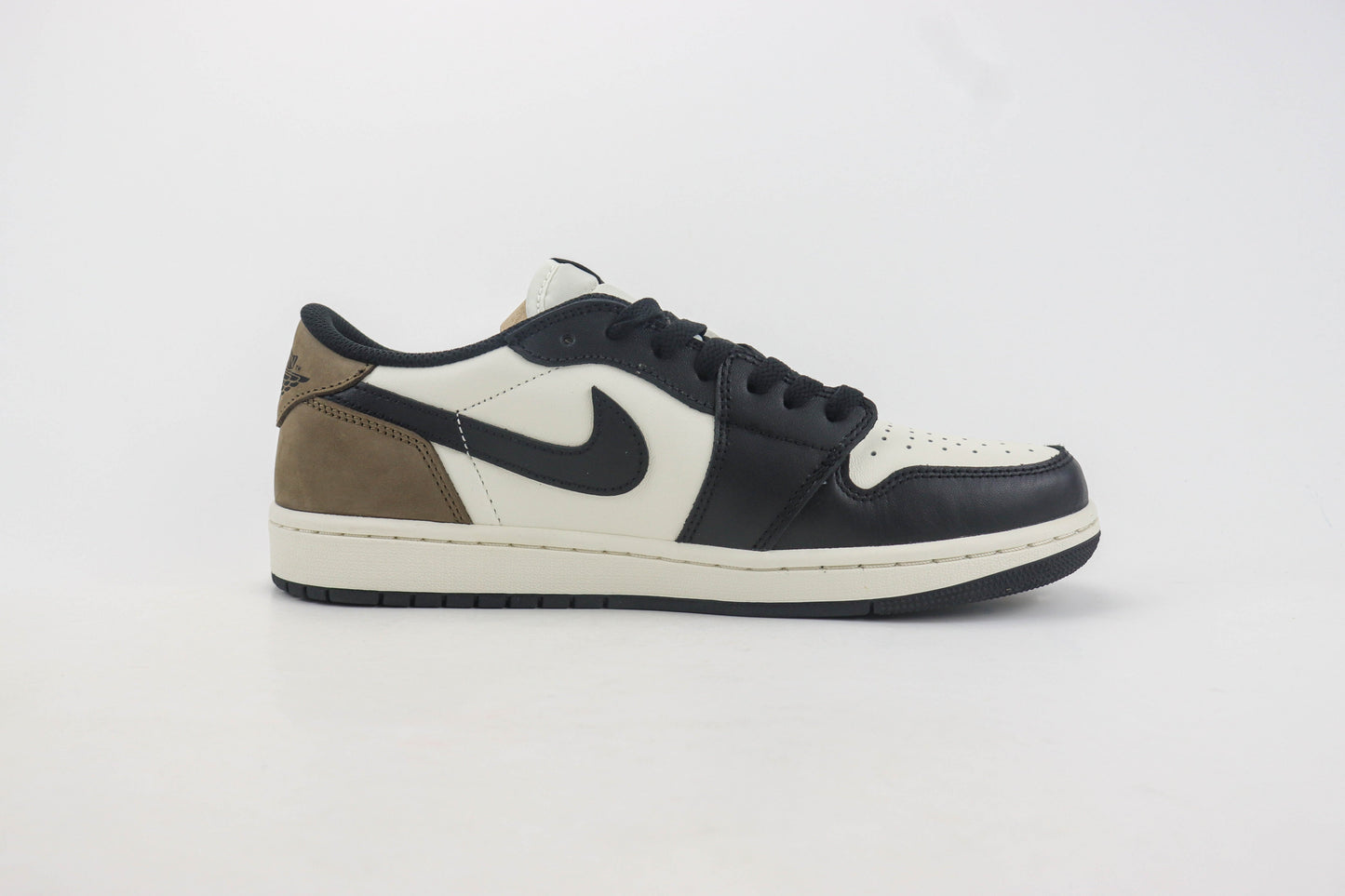 Air Jordan 1 Low Mocha