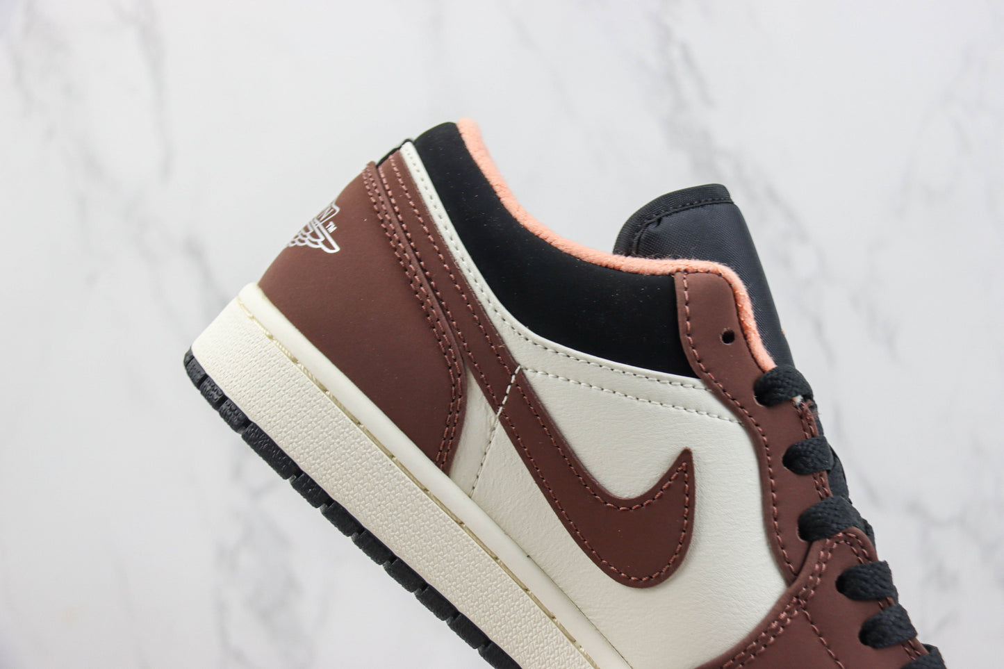 Air Jordan 1 Low Mocha Brown