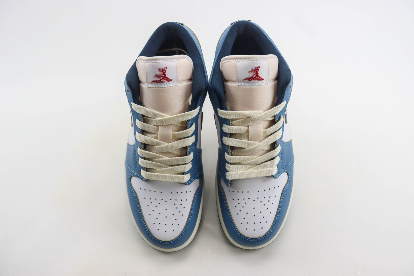 Air Jordan 1 Low Motion