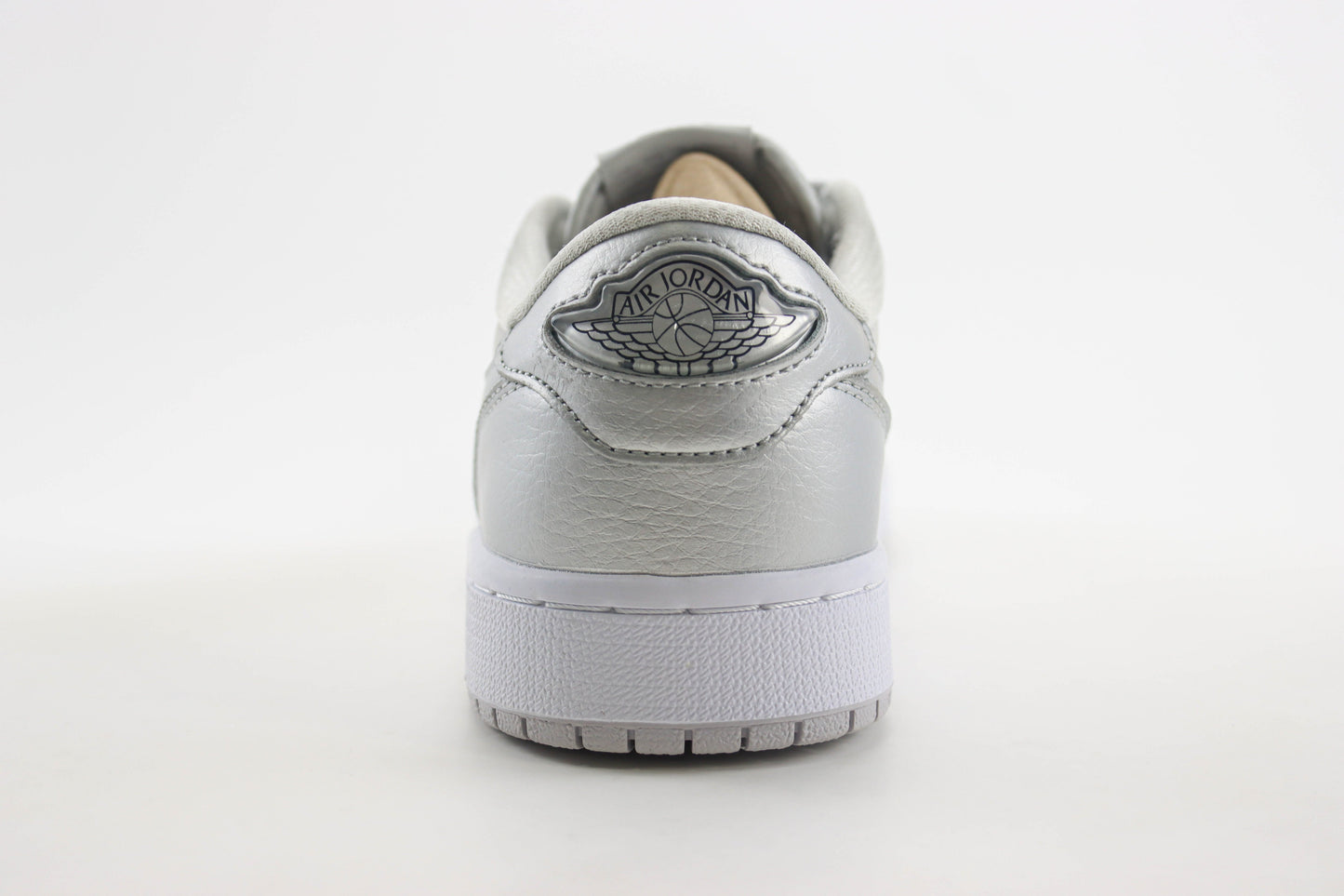 Air Jordan 1 Low Neutral Grey Metallic Silver