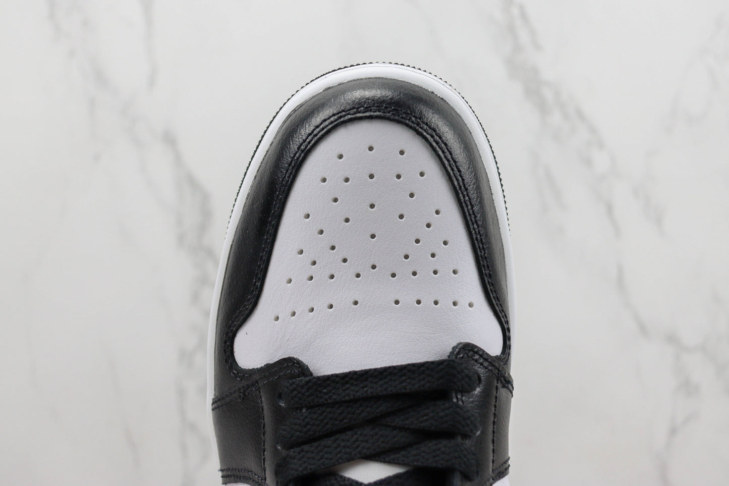 Air Jordan 1 Low Panda