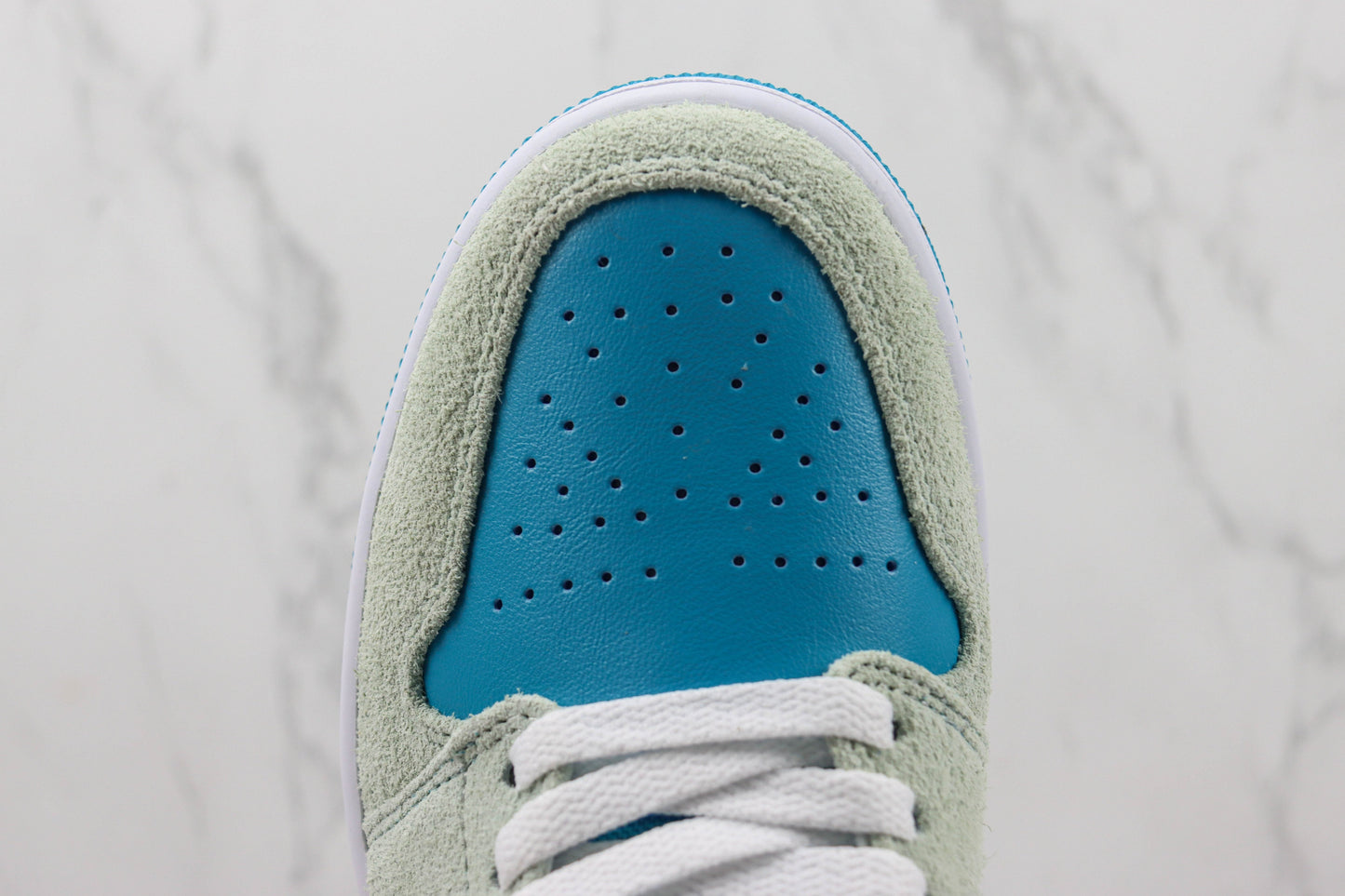 Air Jordan 1 Low Pistachio Frost