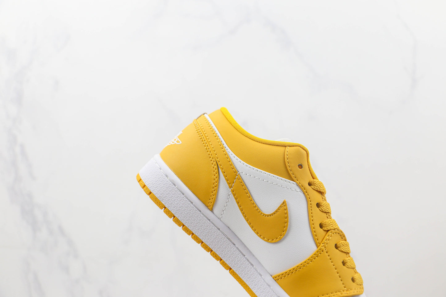 Air Jordan 1 Low Pollen