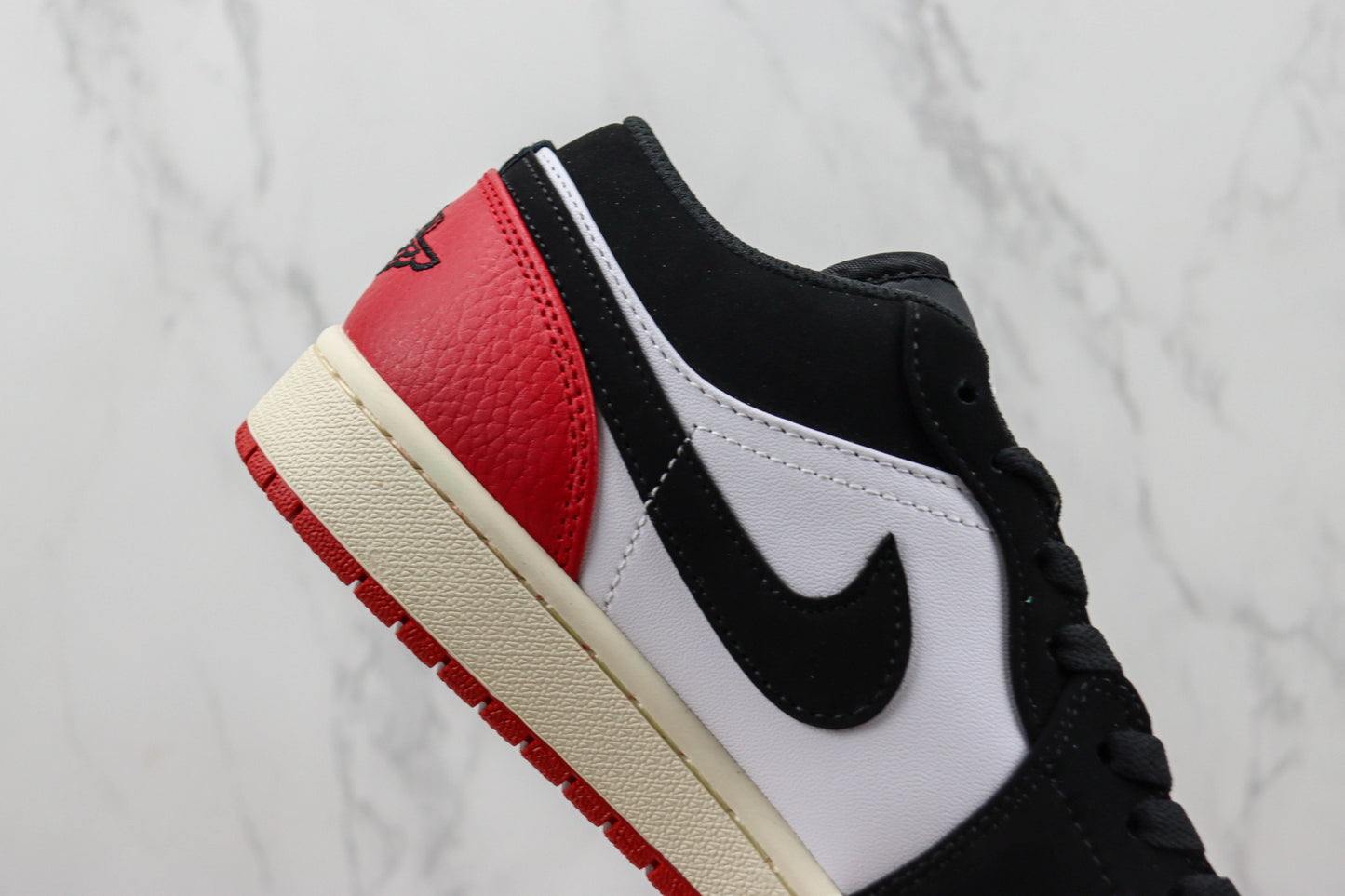 Air Jordan 1 Low Quai 54