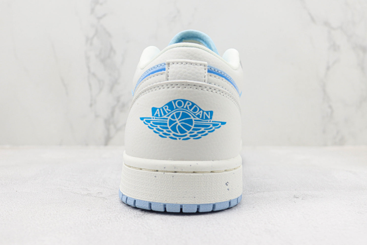 Air Jordan 1 Low Reverse Ice Blue