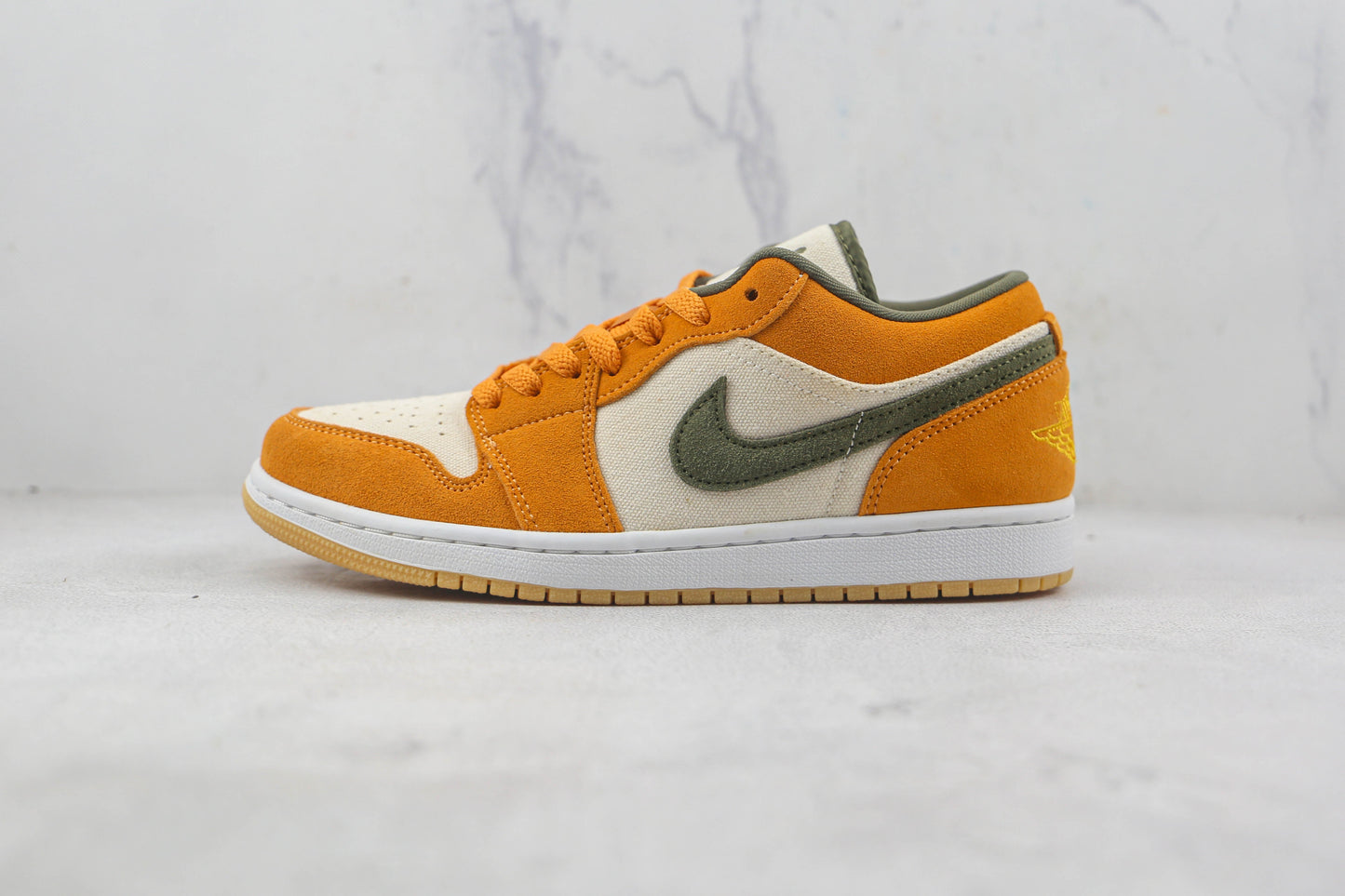 Air Jordan 1 Low SE Ceramic