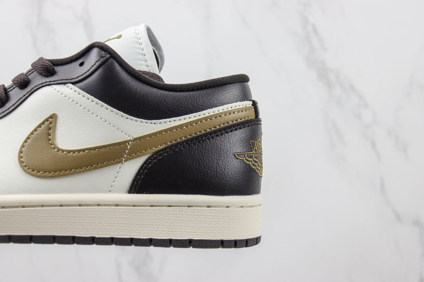 Air Jordan 1 Low Shadow Brown