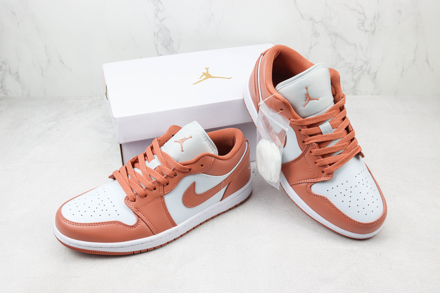 Air Jordan 1 Low Sky J Orange