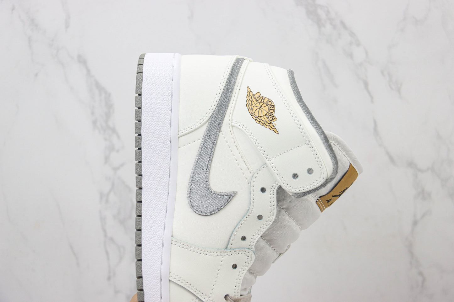 Air Jordan 1 Mid Grey Velvet Toe