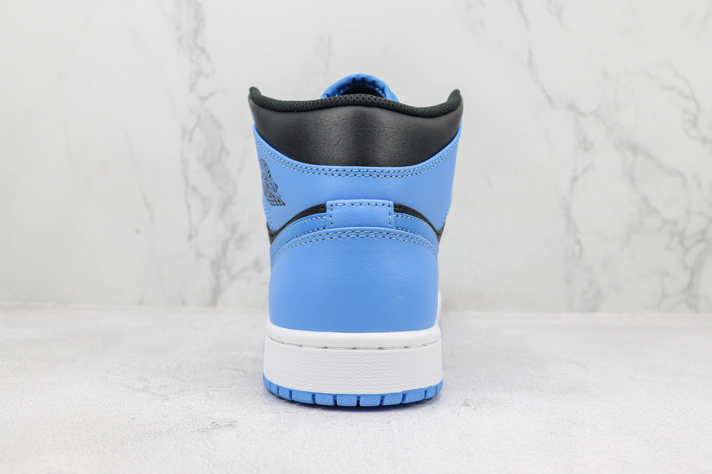Air Jordan 1 Mid University Blue/Black