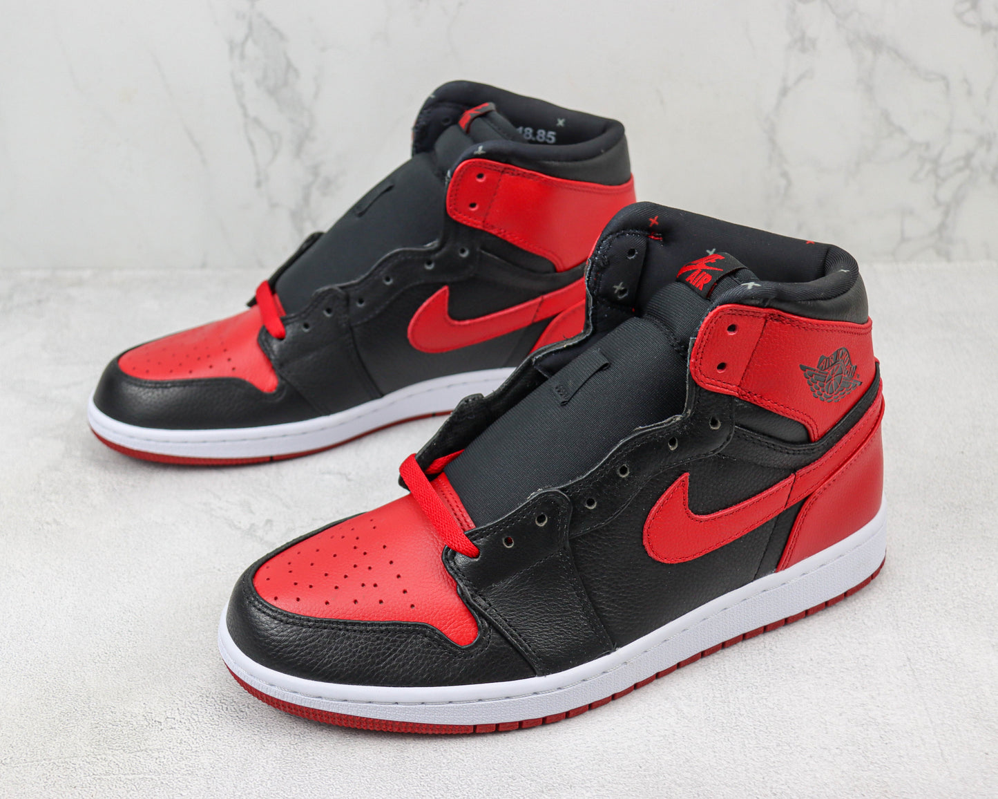 Air Jordan 1 Retro High Banned