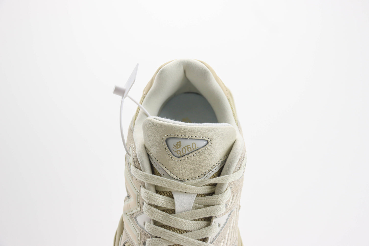 New Balance 9060 Khaki
