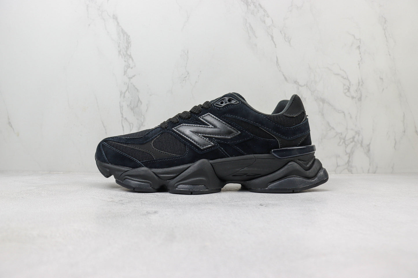 New Balance 9060 Triple Black