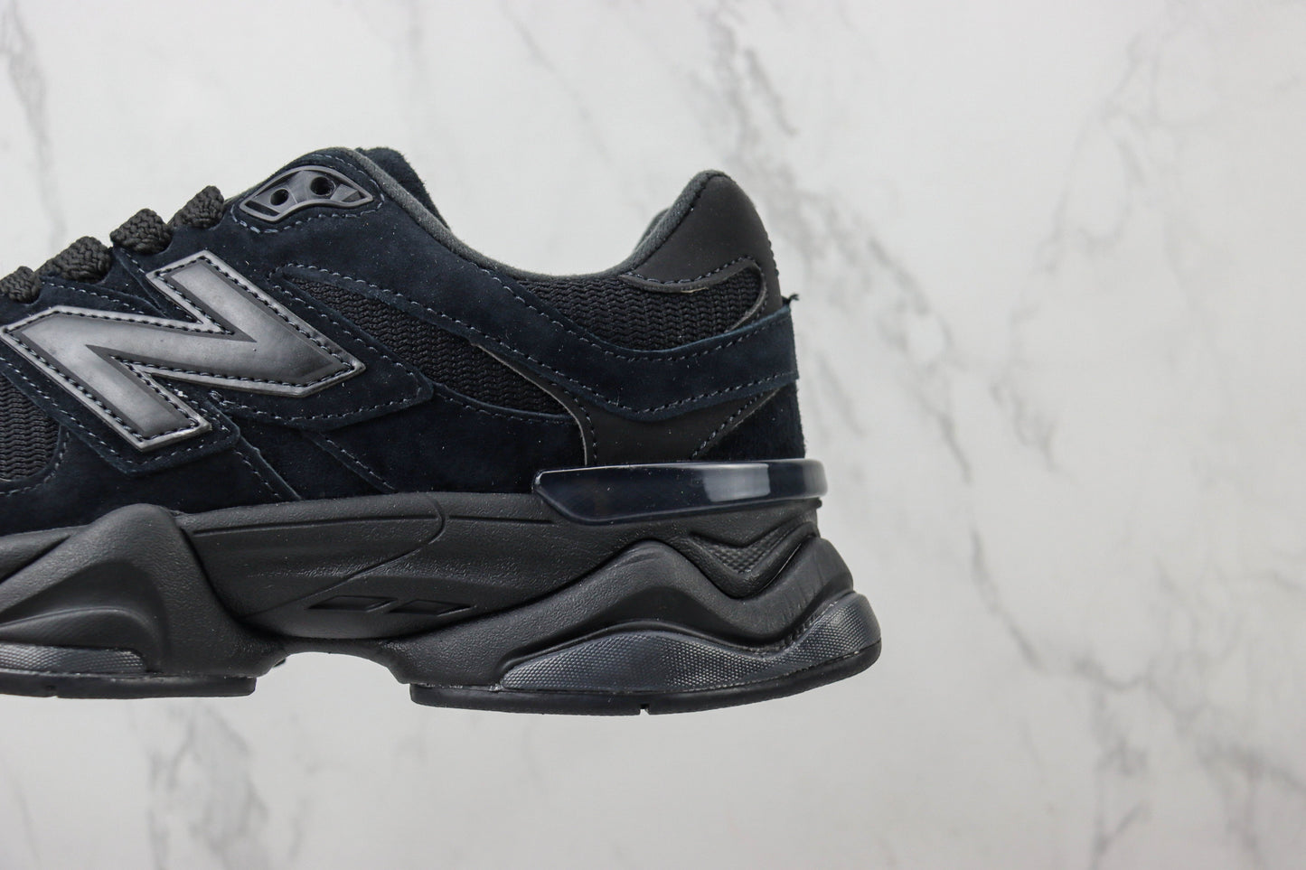 New Balance 9060 Triple Black