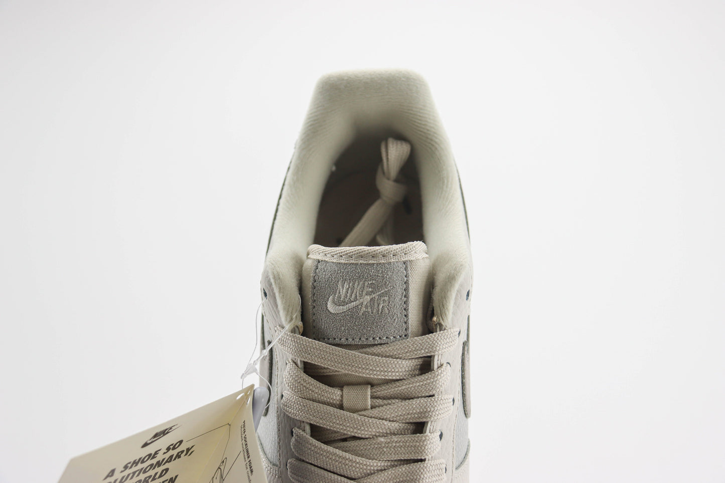 Nike Air Force 1 Low Moon Fossil