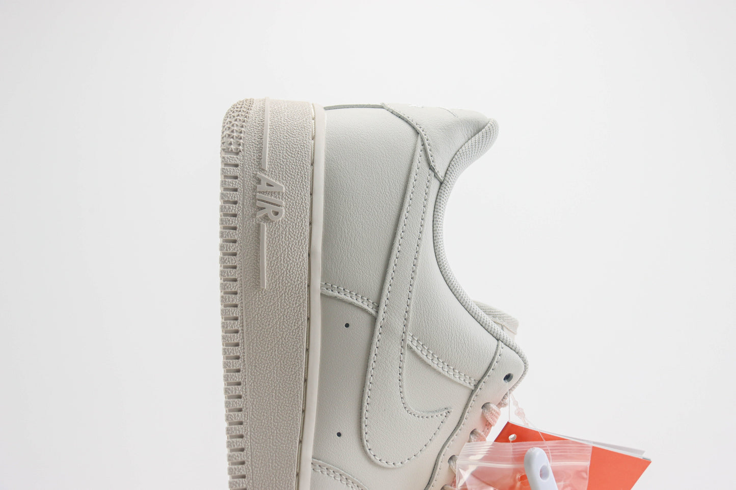 Nike Air Force 1 Low Phantom Soft Yellow