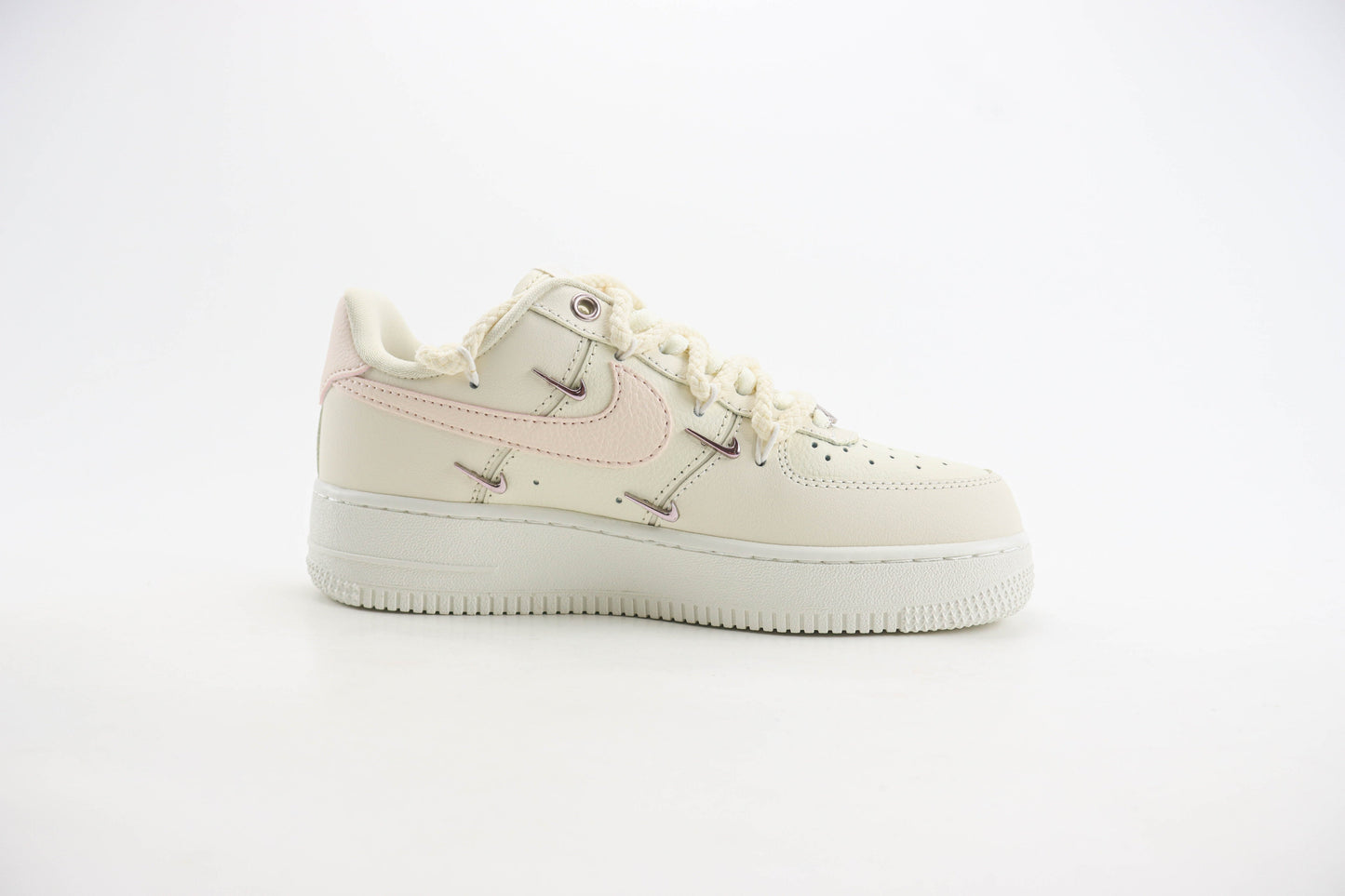 Nike Air Force 1 Low Rose Gold