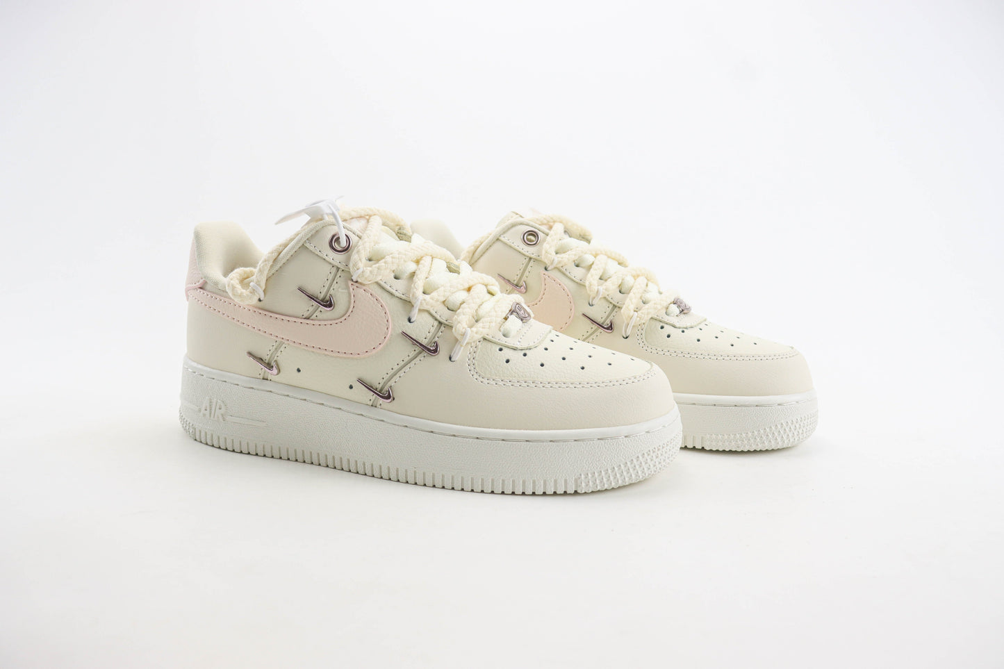 Nike Air Force 1 Low Rose Gold