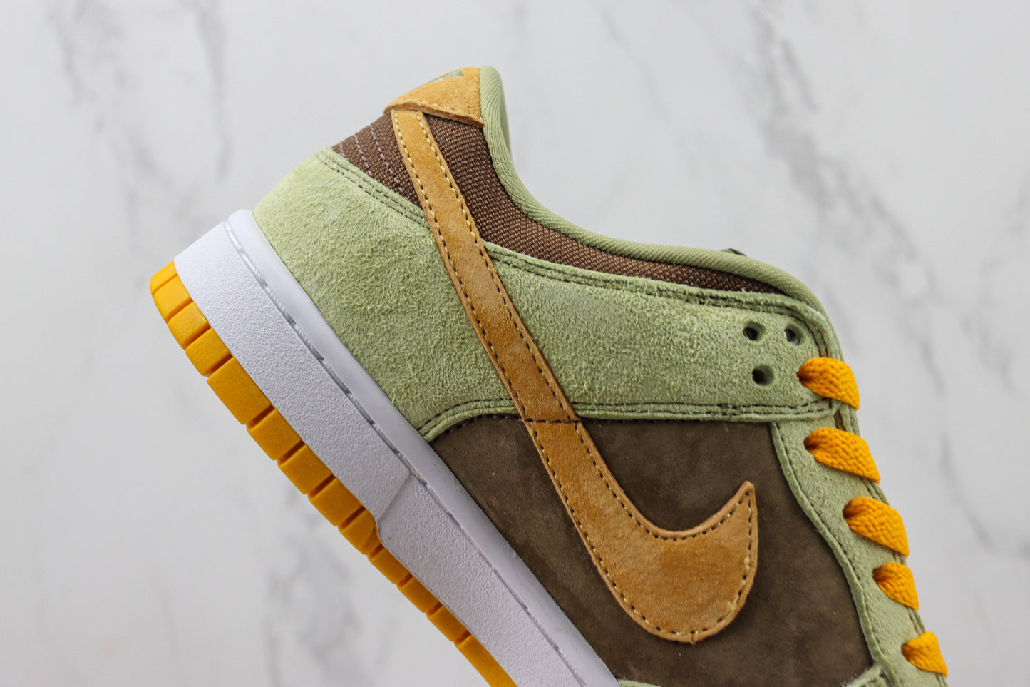 Nike Dunk Low Dusty Olive