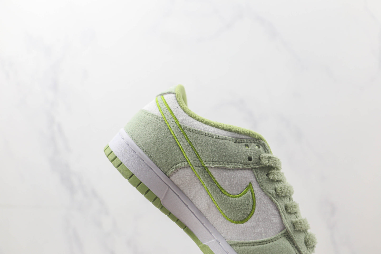 Nike Dunk Low Fleece Pack, Honeydew