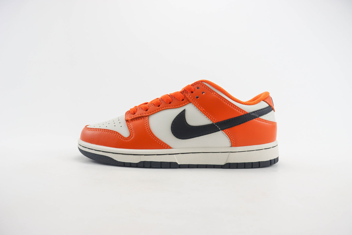 Nike Dunk Low Halloween