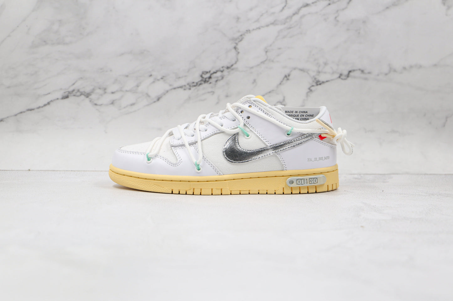 Nike Dunk Low Off White 01:50