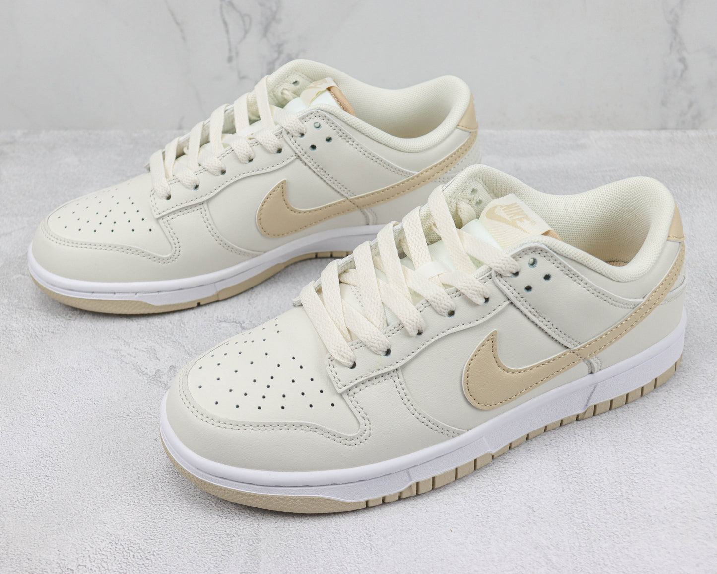Nike Dunk Low Phantom Sanddrift
