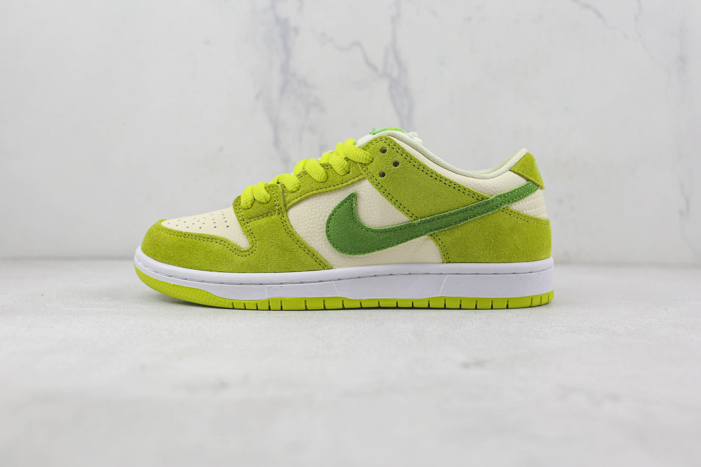 Nike Dunk Low Pro Sour Apple