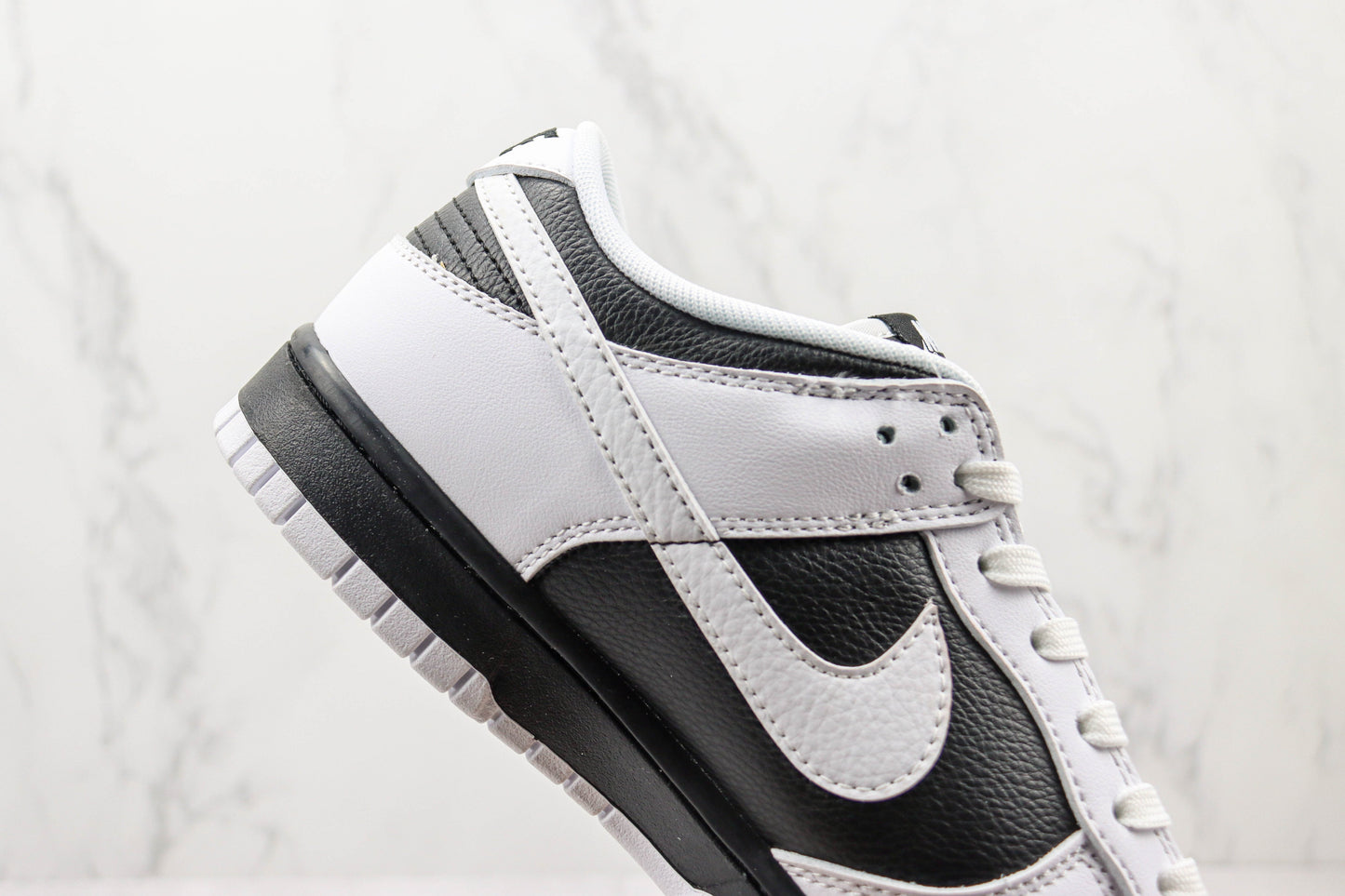 Nike Dunk Low Retro Reverse Panda