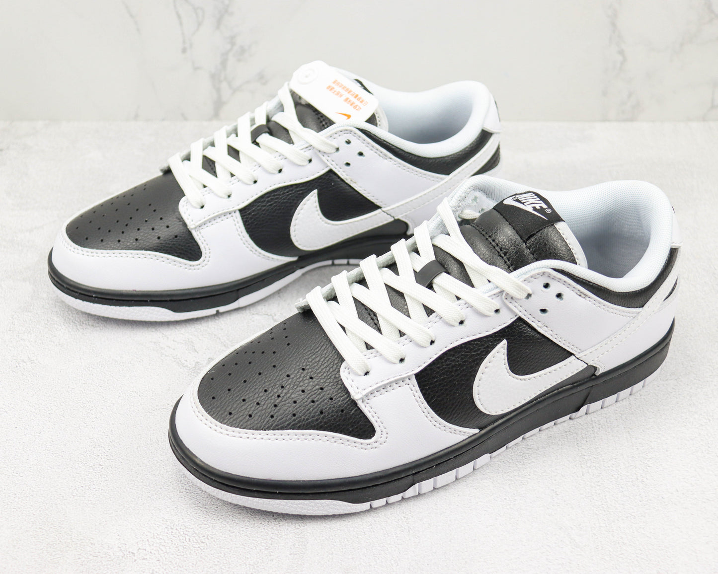 Nike Dunk Low Retro Reverse Panda