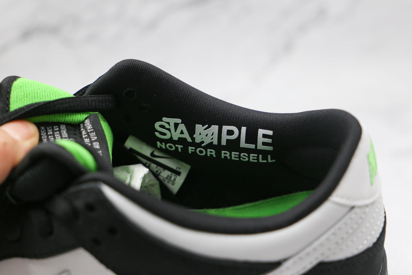 Nike Dunk Low Staple Panda Pigeon