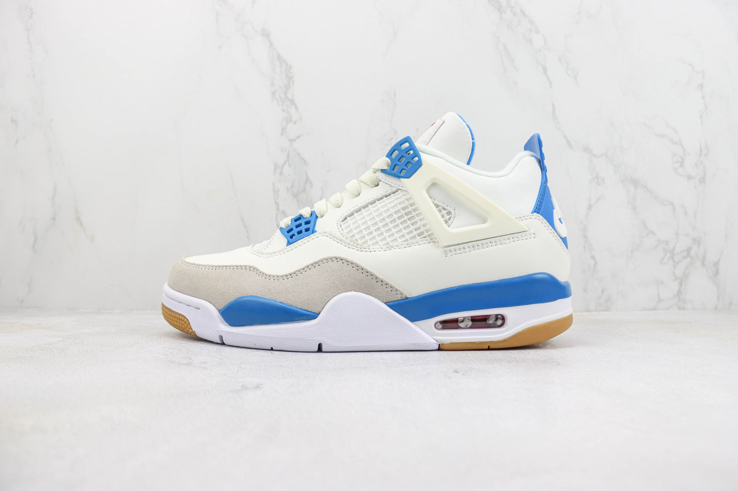 Nike SB x Air Jordan 4 Retro Blue Sapphire